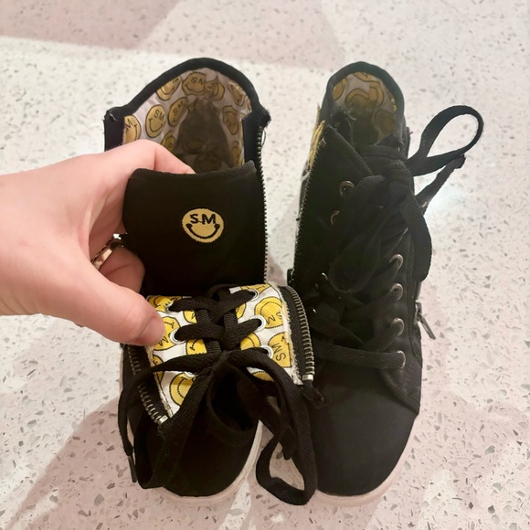 Steve Madden Emoji High Tops - size 3 - Picture 14 of 16
